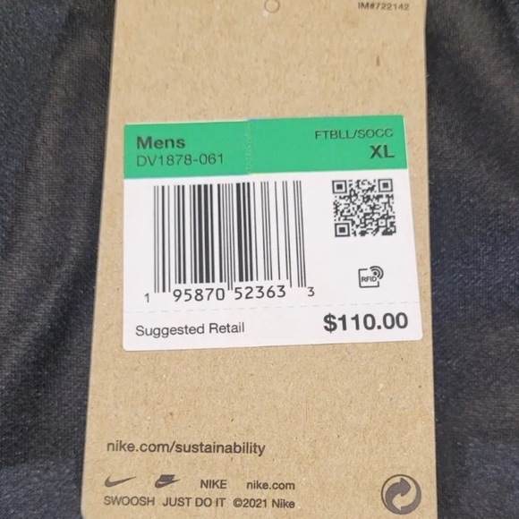 Nike Men's FC Barcelona Long Sleeve Black Goalkeeper Jersey Size XL - Picture 8 of 9